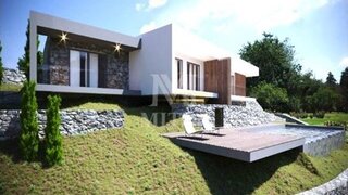 Land for sale in Viana do Castelo, Portugal — €110,000