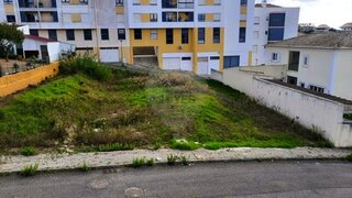 Land for sale in Torres Vedras, Portugal — €75,000