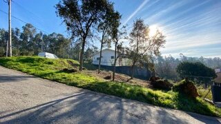 Land for sale in Oliveira de Azeméis, Portugal — €60,000