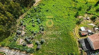 Land for sale in Castelo de Paiva, Portugal — €41,500
