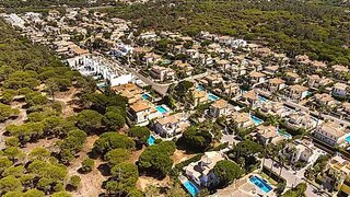 Land for sale in Loulé, Portugal — €1,975,000