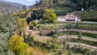 Land for sale in Vieira do Minho, Portugal — €105,000