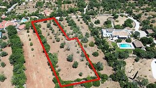 Land for sale in Loulé, Portugal — €125,000