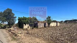 Land for sale in Oliveira de Azeméis, Portugal — €45,000