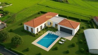 Land for sale in Oliveira de Azeméis, Portugal — €45,000