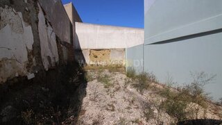 Terreno em Peniche · 120 m² · 45 000 €