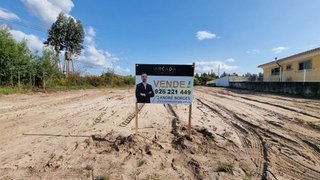 Land for sale in Ovar, Portugal — €95,000