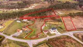 Land for sale in Paredes de Coura, Portugal — €90,000