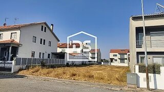 Terreno de 345 m² em Guarda