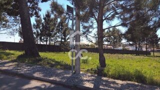 Land for sale in Marinha Grande, Portugal — €125,000