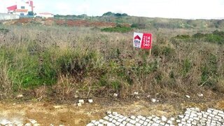 Land for sale in Cascais, Portugal — €142,000