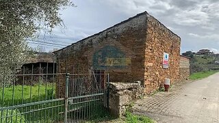 Land for sale in Mirandela, Portugal — €98,000