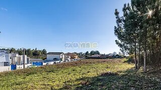 Land for sale in Vila Nova de Gaia, Portugal — €157,500