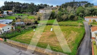 Land for sale in Albergaria-a-Velha, Portugal — €135,000