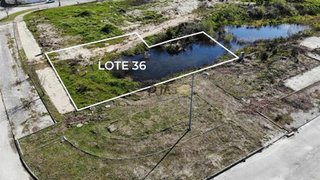 Terreno · 1141 m² · 78 000 €