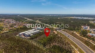 Terreno de 8846 m² em Leiria