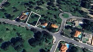 Land for sale in Benavente, Portugal — €215,000