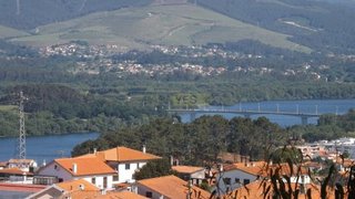 Land for sale in Vila Nova de Cerveira, Portugal — €60,000
