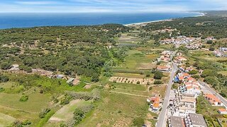Land for sale in Sesimbra, Portugal — €370,000