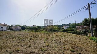 Land for sale in Oliveira de Azeméis, Portugal — €120,000