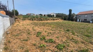 Land for sale in Esposende, Portugal — €82,000