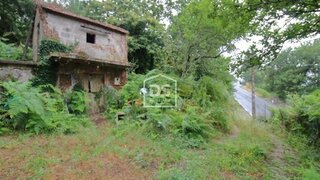 Land for sale in Cinfães, Portugal — €42,500