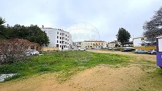 Terreno de 2373 m² em Setúbal