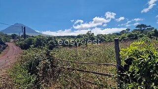 Land for sale in Madalena, Portugal — €280,000
