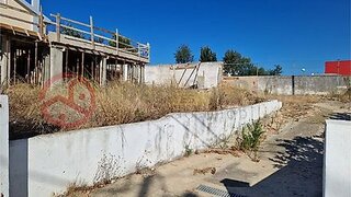 Terreno em Almada · 251 m² · 200 000 €