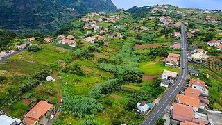 Land for sale in Santana, Portugal — €98,000