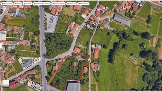 Terreno · 1800 m² · 295 000 €