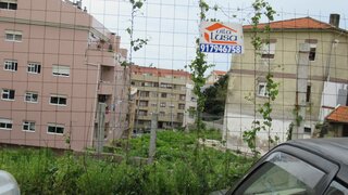 Terreno em Vila Nova de Gaia · 676 m² · 750 000 €