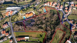 Land for sale in Santo Tirso, Portugal — €490,000