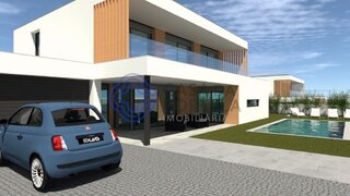 Land for sale in Alcobaça, Portugal — €270,000
