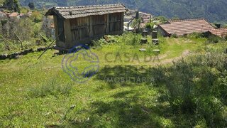 Land for sale in Cinfães, Portugal — €67,500