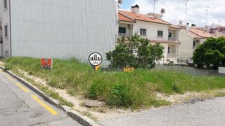 Terreno de 270 m² em Castelo Branco