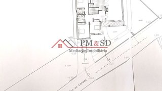 Terreno de 706 m² em Leiria