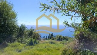 Land for sale in Calheta (Madeira), Portugal — €89,000