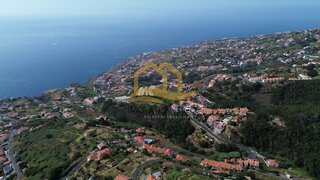 Land for sale in Santa Cruz, Portugal — €224,000