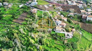 Land for sale in Câmara de Lobos, Portugal — €150,000