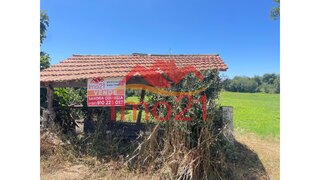 Terreno · 10 401 m² · 13 700 €