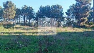 Land for sale in Almada, Portugal — €975,000