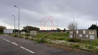 Land for sale in Montijo, Portugal — €125,000