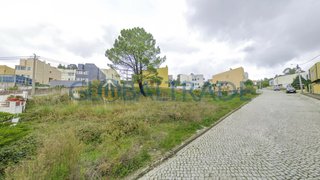Land for sale in Gondomar, Portugal — €65,000