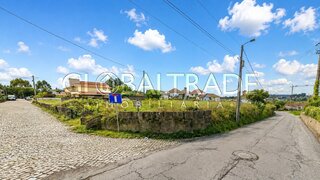Land for sale in Paredes, Portugal — €65,000