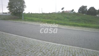 Land for sale in Santa Maria da Feira, Portugal — €383,000