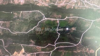 Grond · 680 m² · € 1.600