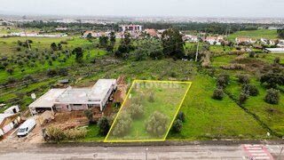 Land for sale in Vila Nova da Barquinha, Portugal — €75,000