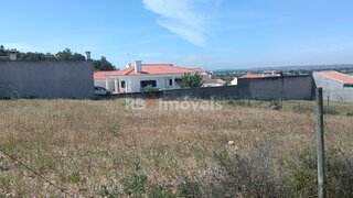 Land for sale in Chamusca, Portugal — €43,690