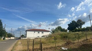 Terreno · 600 m² · 44 000 €